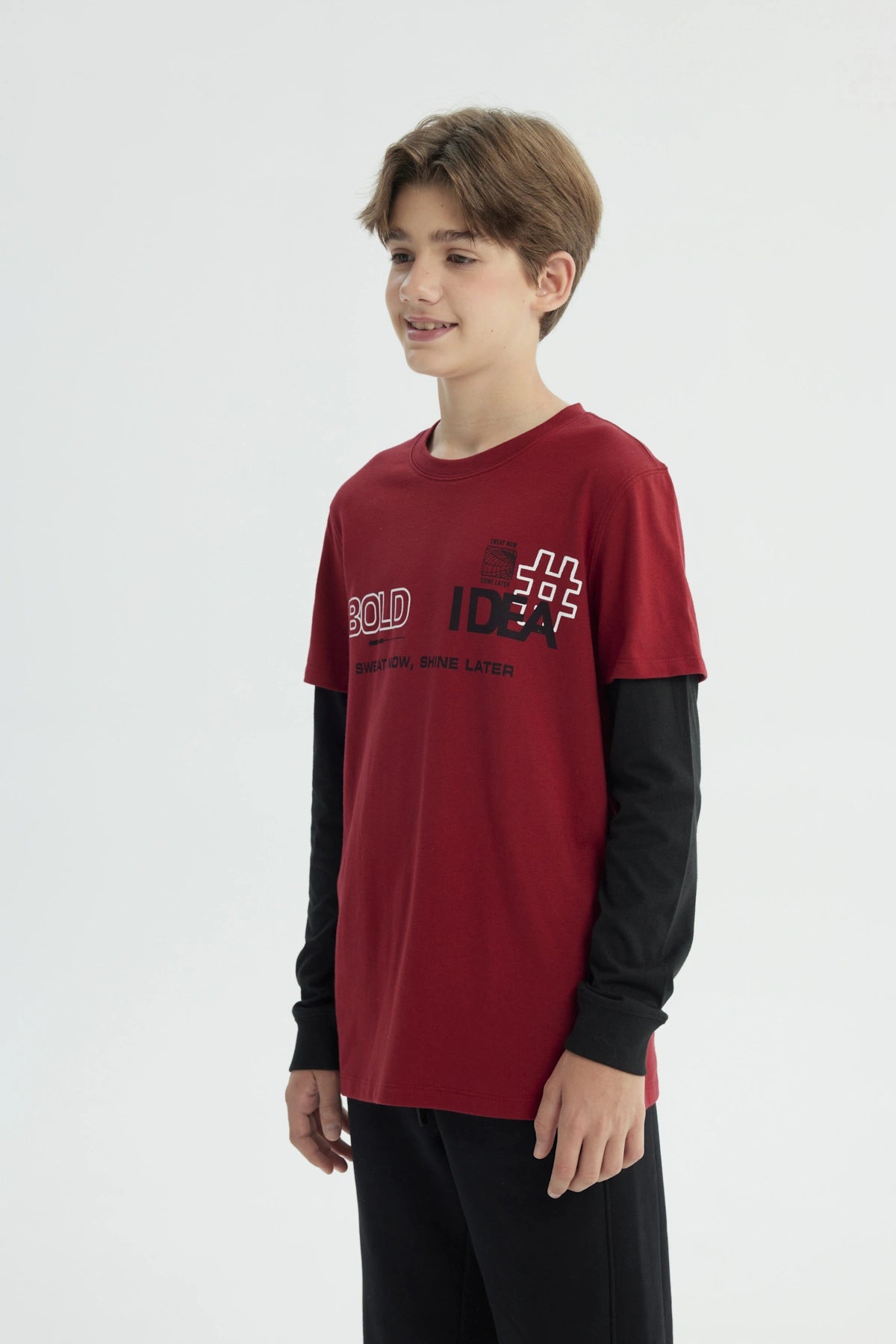 Polera Niño Regular Rojo Oscuro