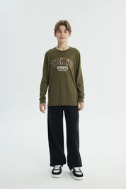 Polera Niño Regular Verde Militar
