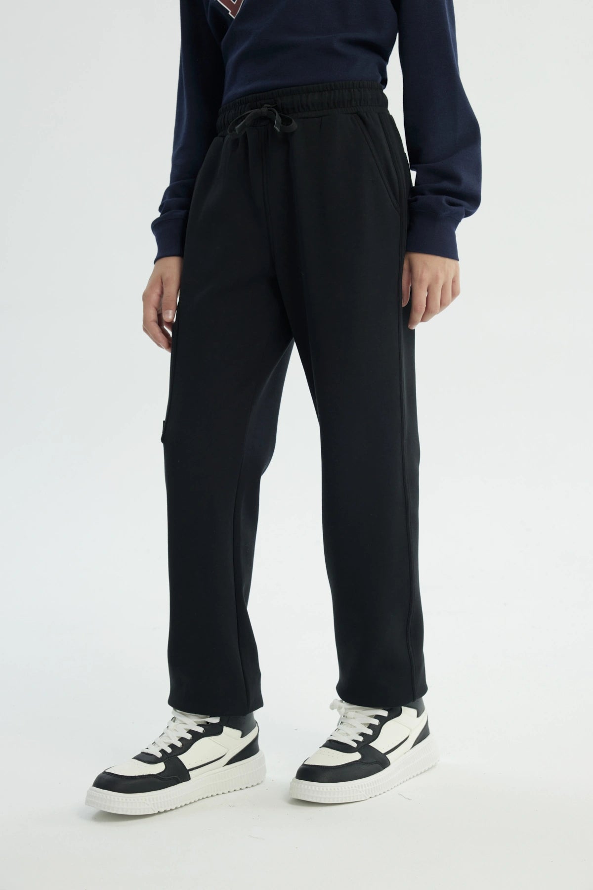 Pantalón Buzo Niño Pitillo Negro