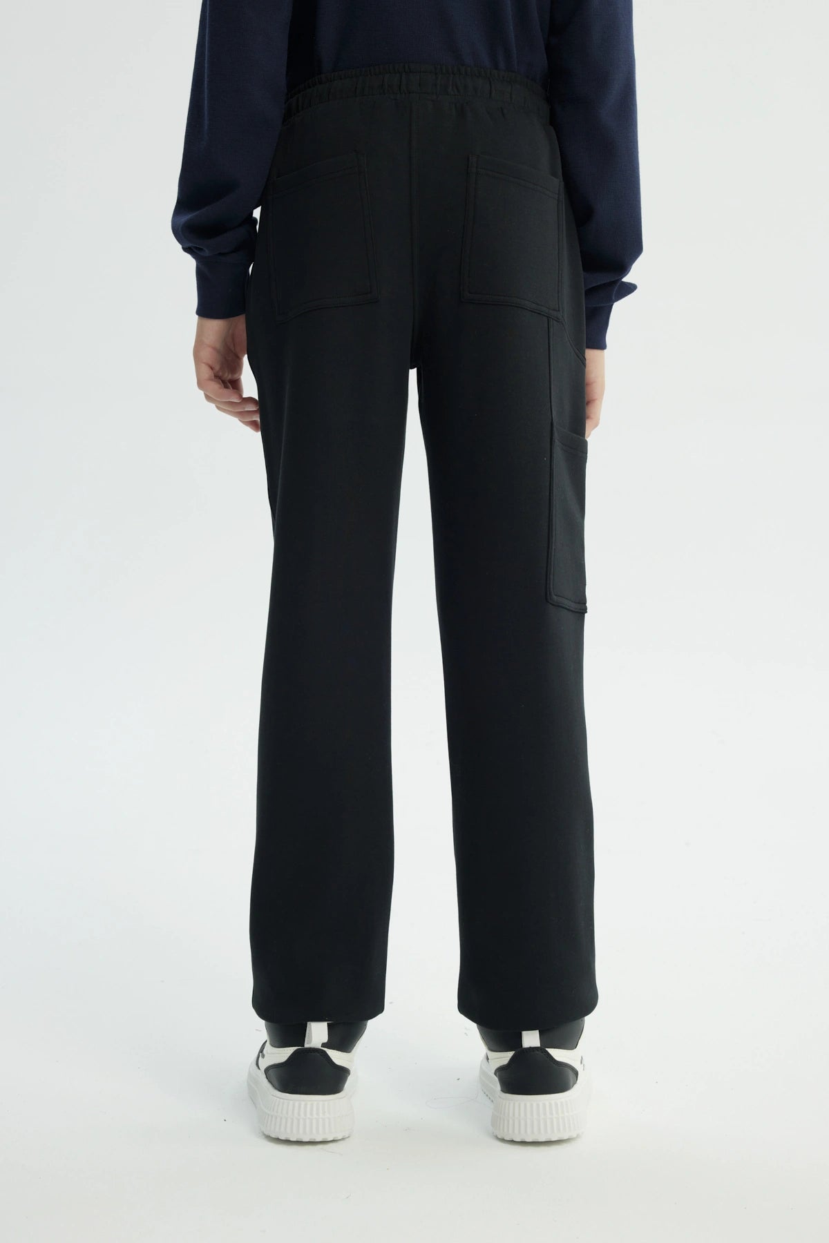 Pantalón Buzo Niño Pitillo Negro