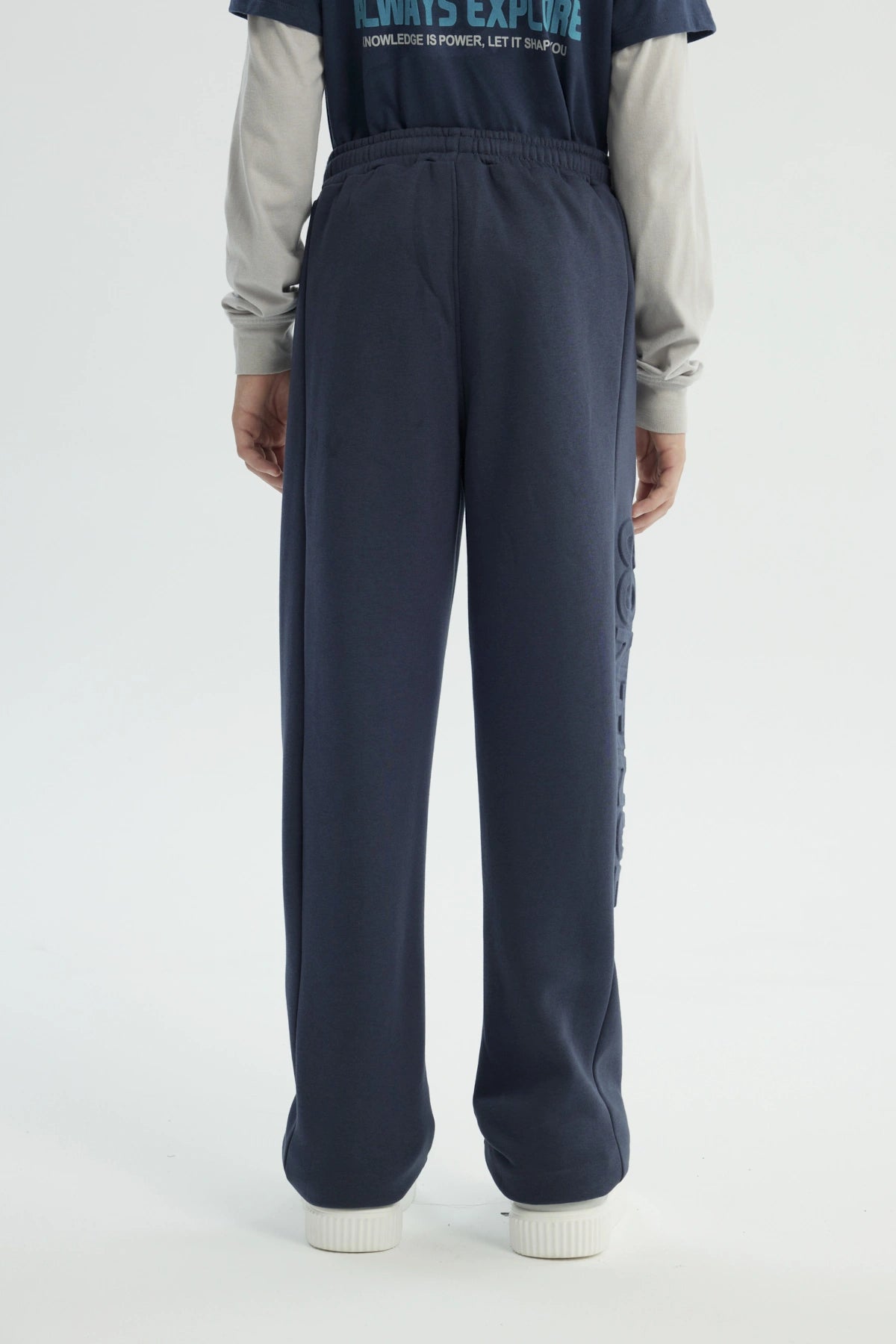 Pantalón Buzo Niño Pitillo Azul Oscuro