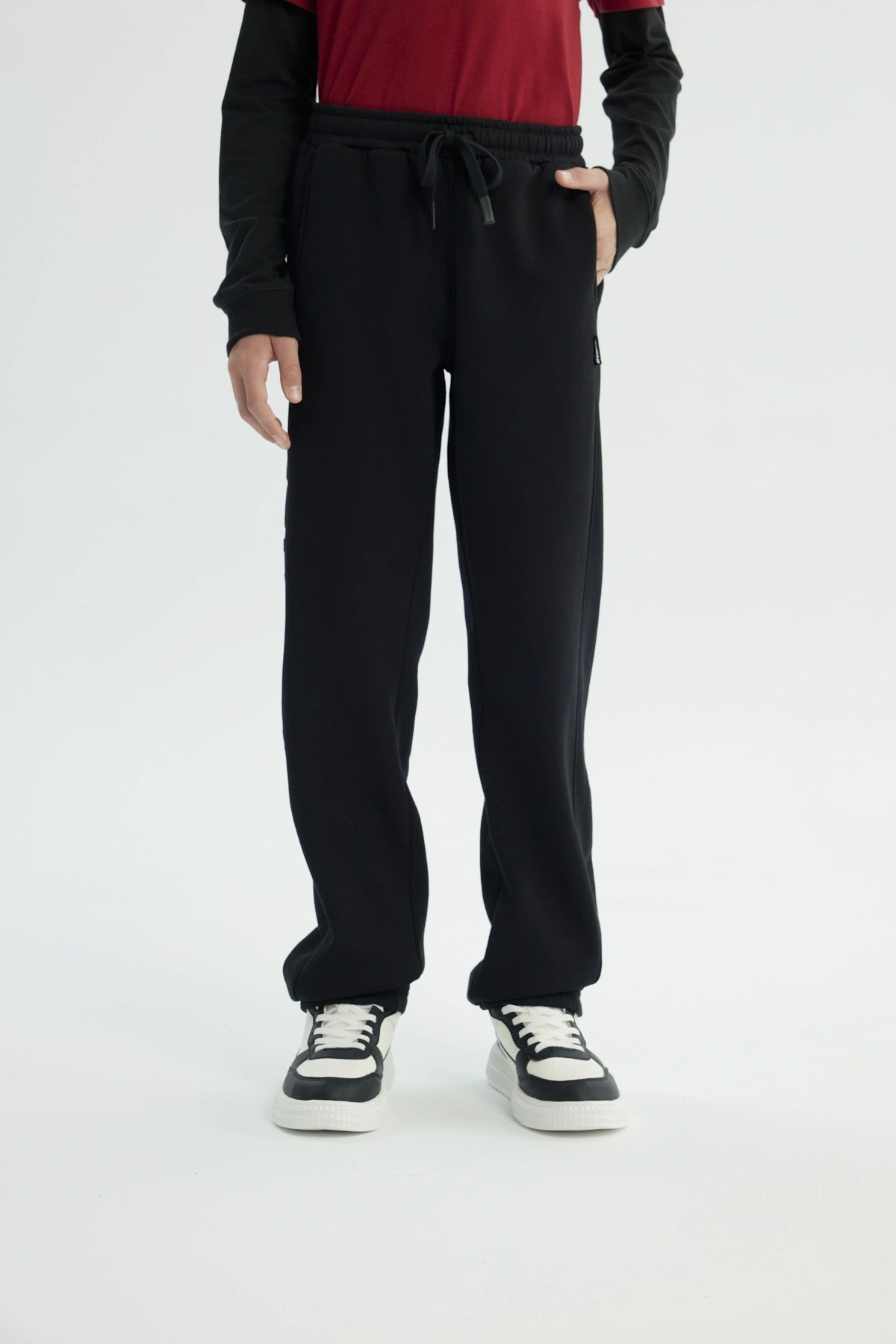 Pantalón Buzo Niño Pitillo Negro