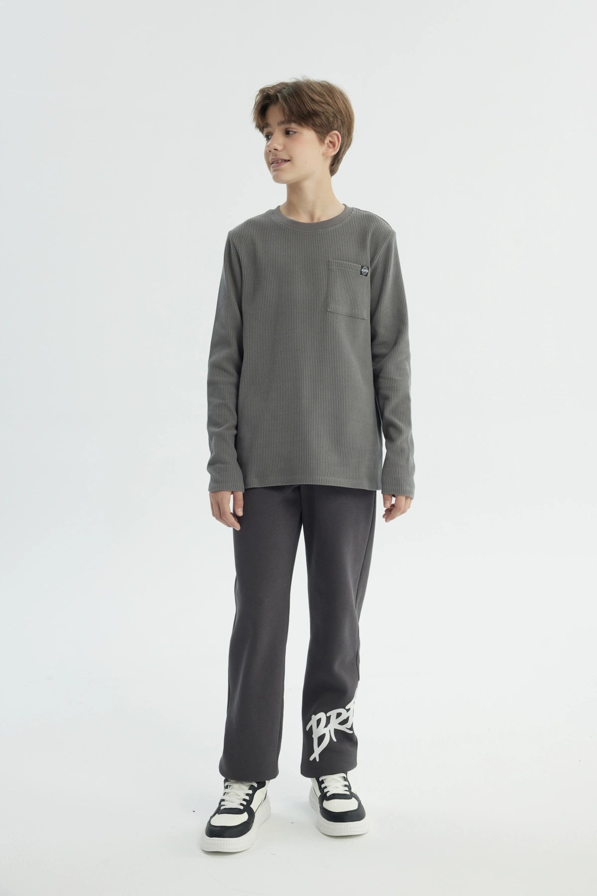 Polera Niño Regular Gris