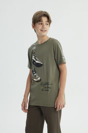Polera Niño Regular Verde Militar