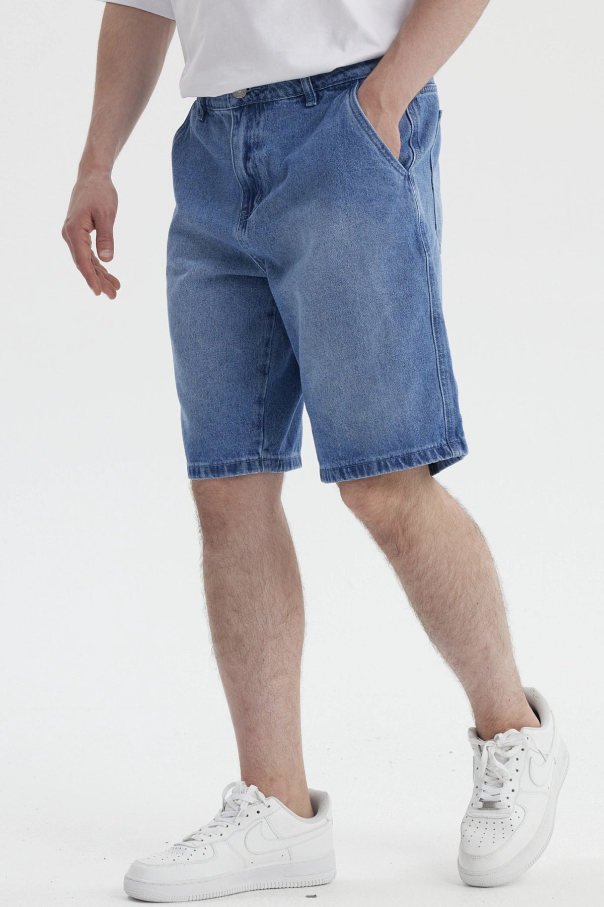 Bermuda Hombre Calce Recto Azul Claro