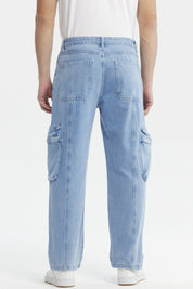 Jeans baggy multicargo azul claro con bolsillos laterales amplios estilo casual