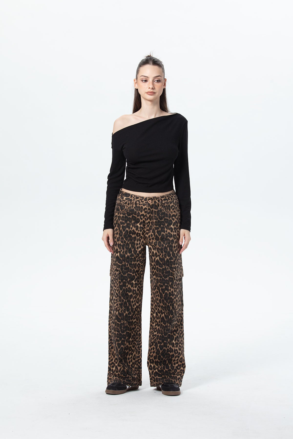 Jeans Mujer Wide Leg Cargo A Café