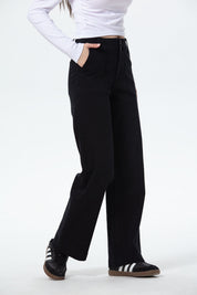 Jeans Mujer Bolsillo Calce Recto Negro