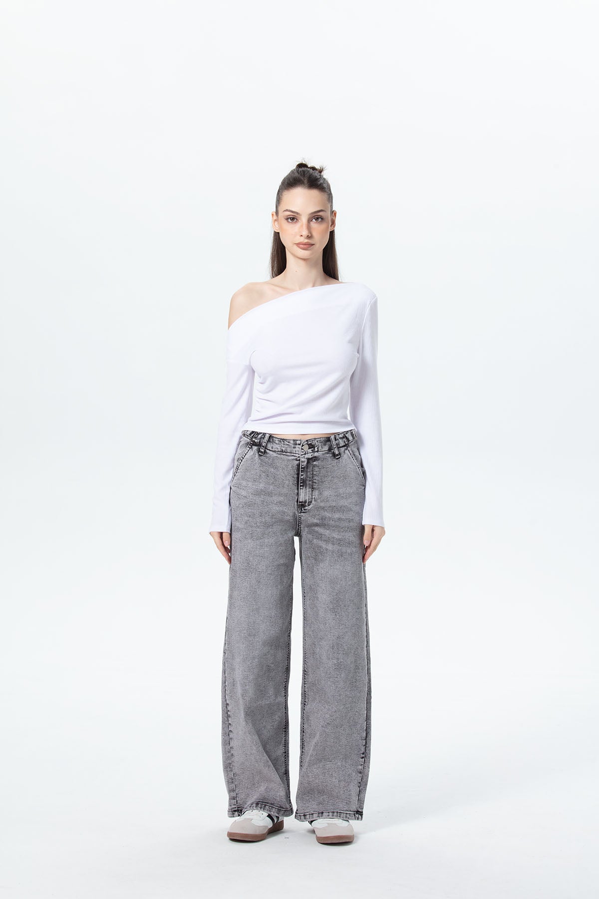 Jeans Mujer Wide Leg Cargo Gris