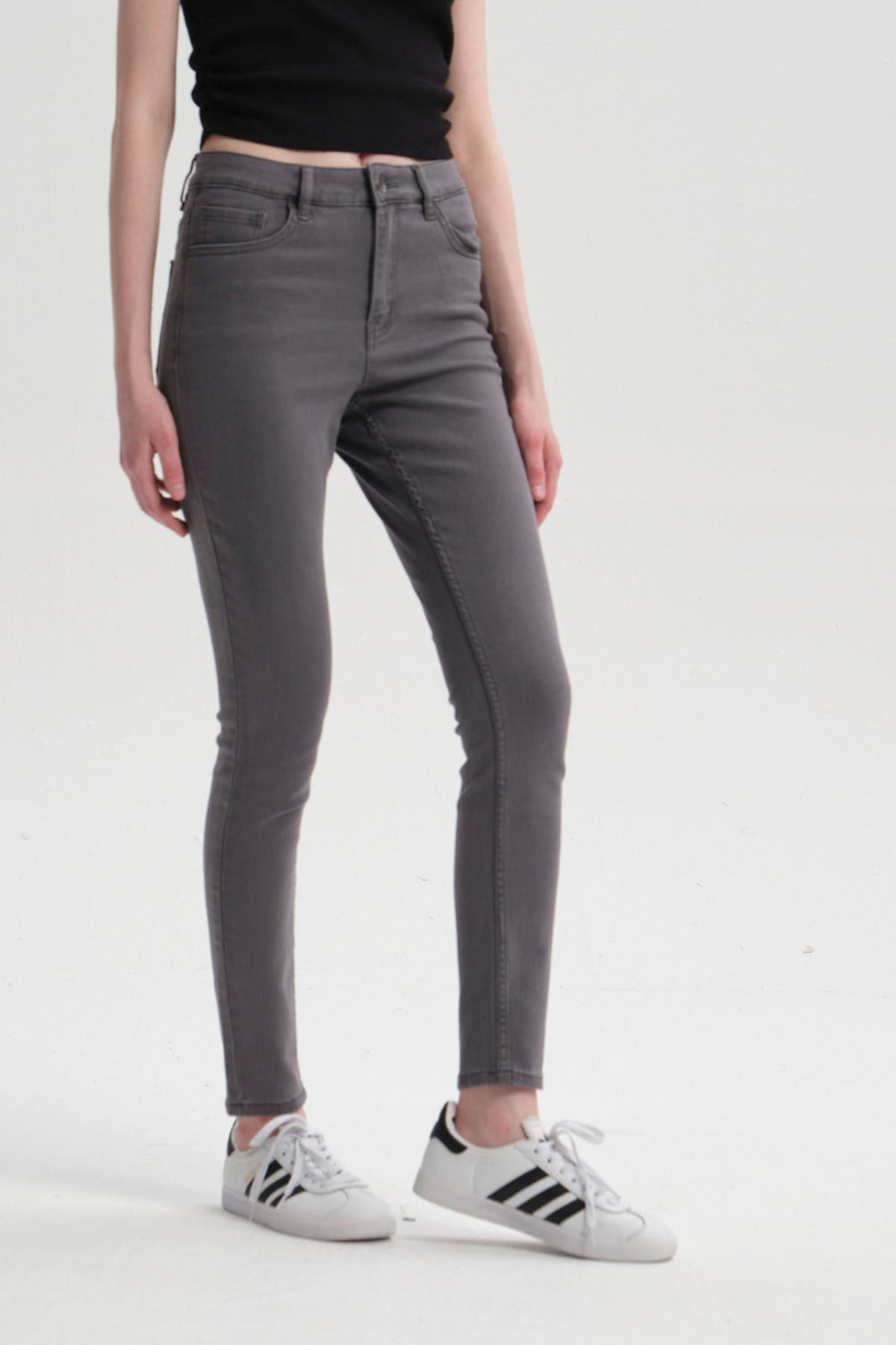 Jeans Mujer Super Skinny Emilia Gris