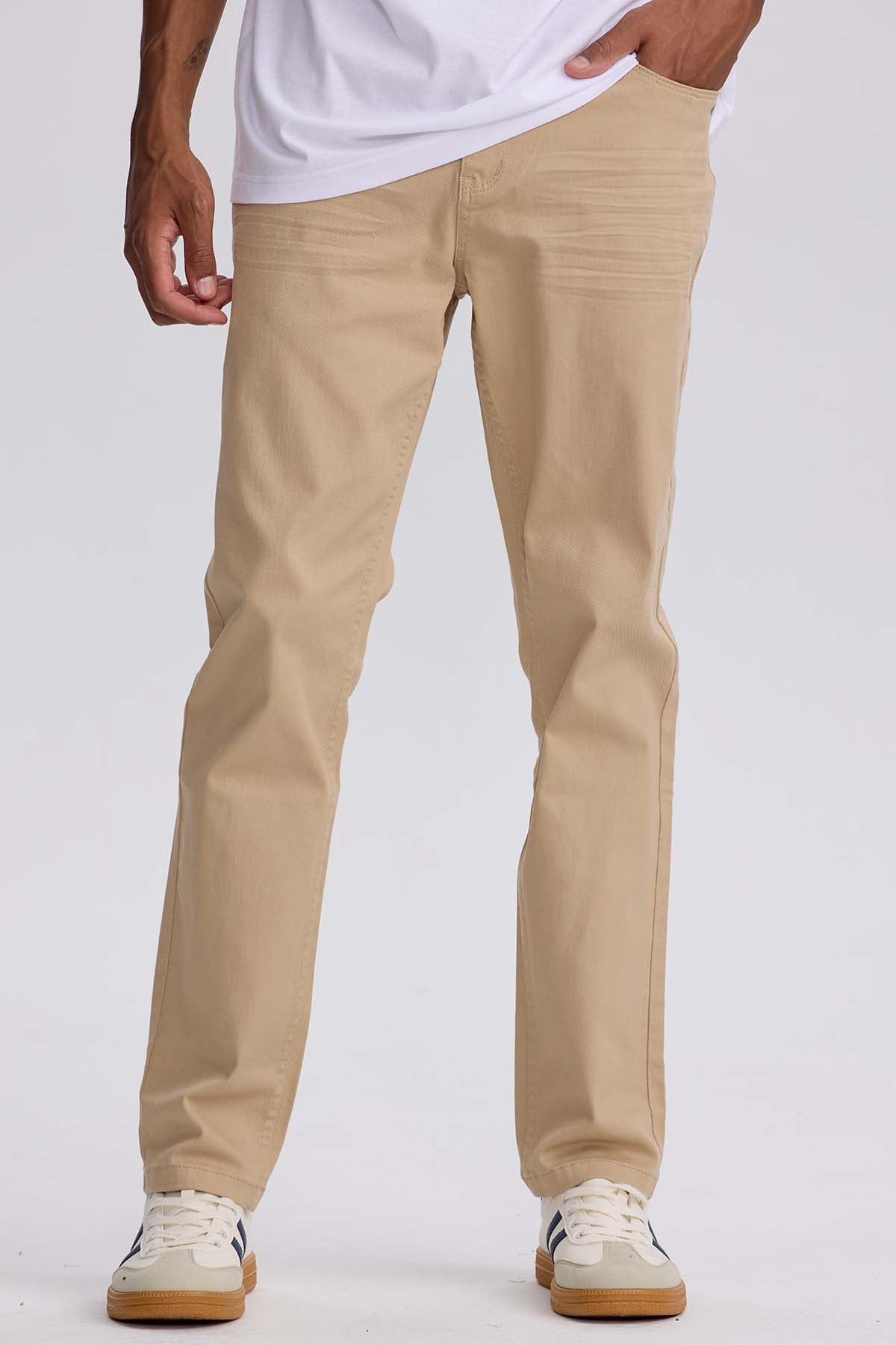 Jeans hombre slim color beige, algodón, diseño moderno.