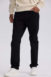 Jeans Hombre Slim Color Negro de denim elástico