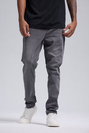 Jeans hombre skinny gris oscuro con ajuste ceñido y diseño moderno