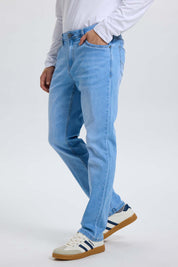 Jeans Hombre 702 Slim Azul Claro
