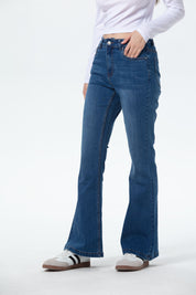 Jeans Mujer Vale Flare Azul denim elástico