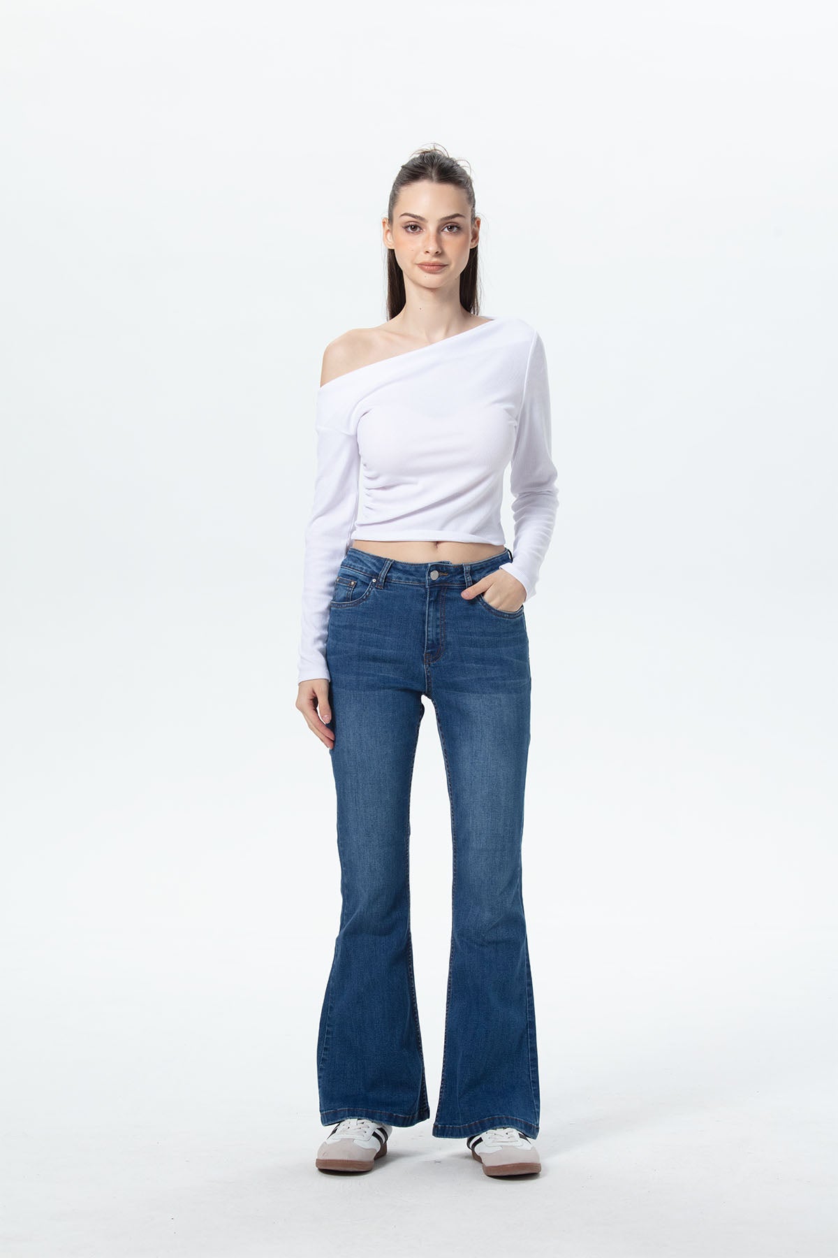 Jeans Mujer Vale Flare Azul denim elástico
