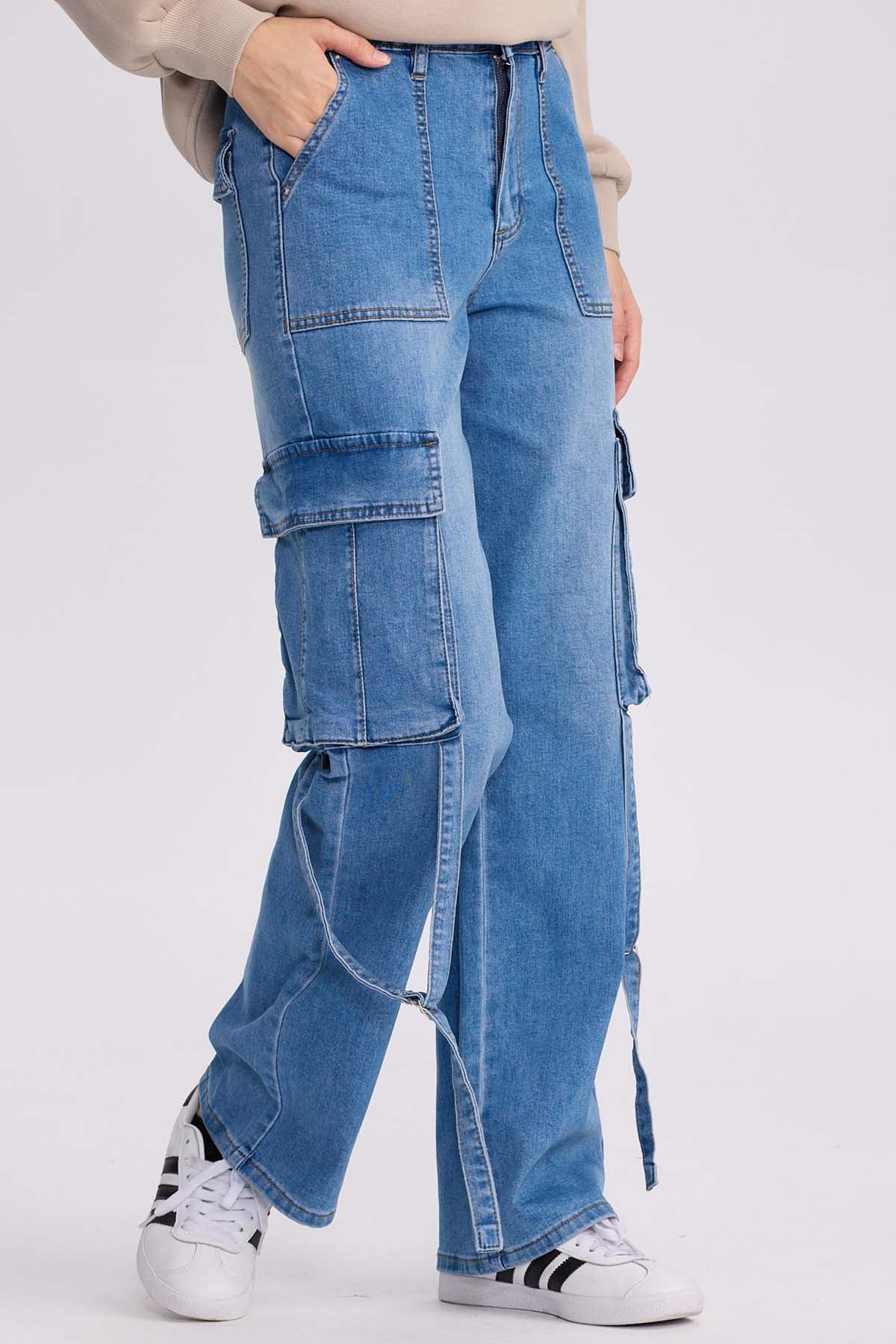 Jeans Mujer Calce Recto Cargo Azul