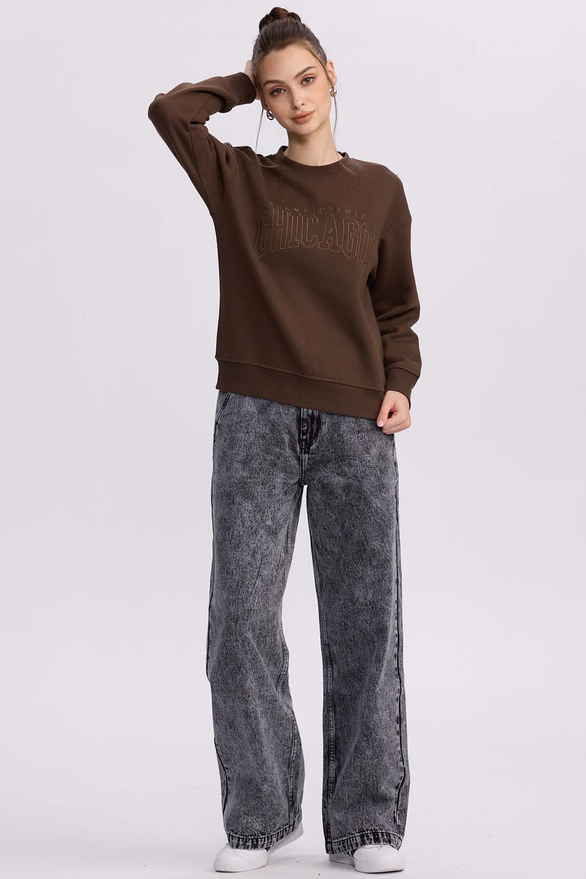 Jeans Mujer Wide Leg Cinturón Gris Oscuro