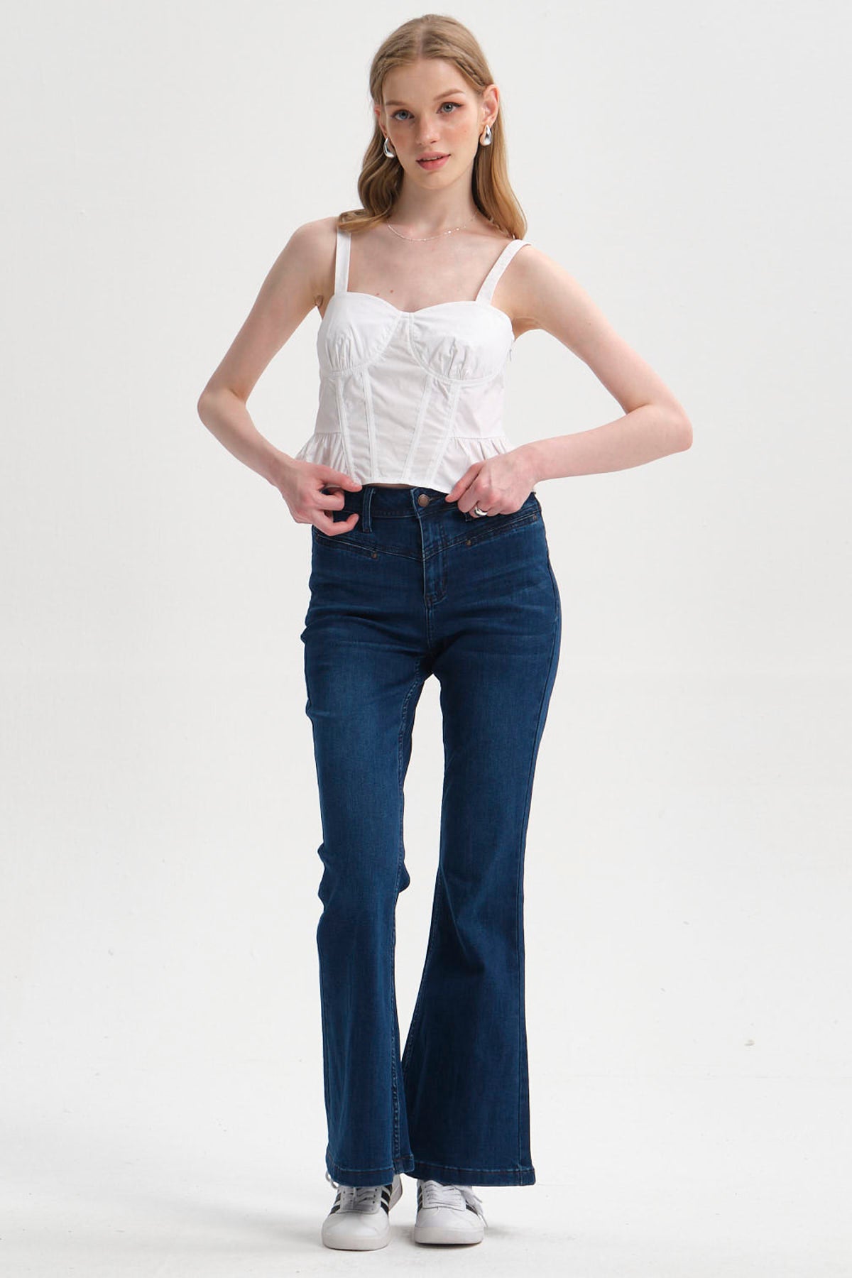 Jeans Mujer Flare Triangle Azul Oscuro