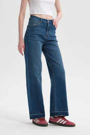Jeans Mujer Calce Recto Azul Oscuro