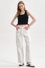 Jeans Mujer Cargo Calce Recto Crudo