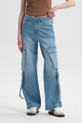 Jeans Calce Recto Cargo Amarra Mujer Azul Claro