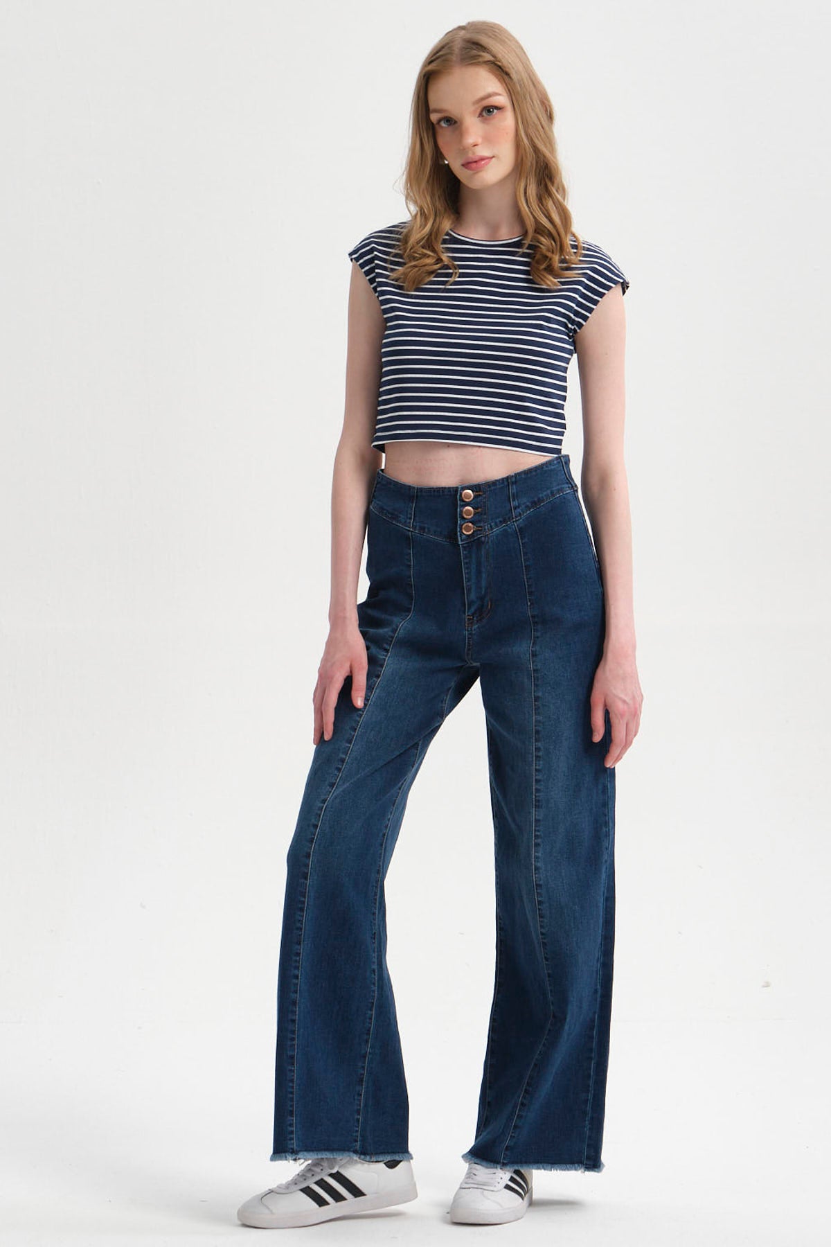 Jeans Mujer Calce Recto Linea Pretina Azul Oscuro