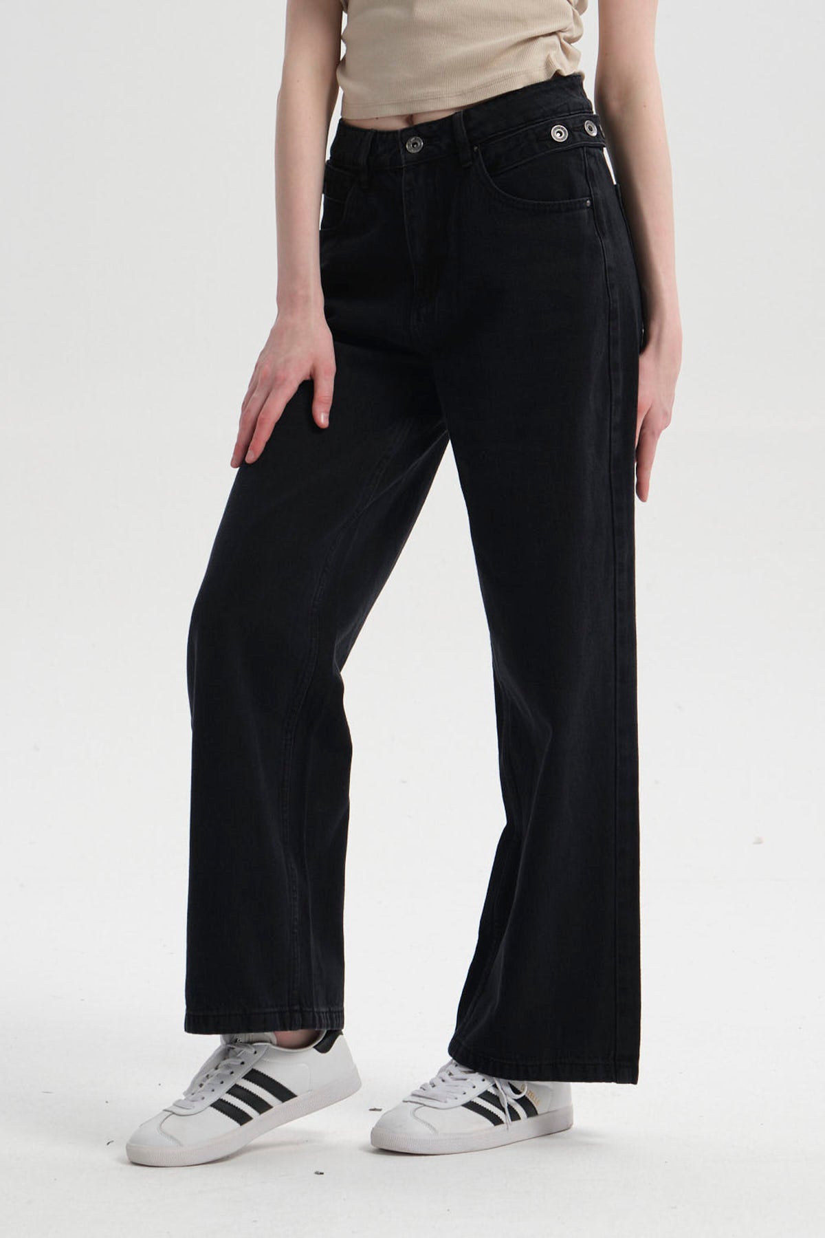 Jeans Mujer Ajuste Cintura Negro