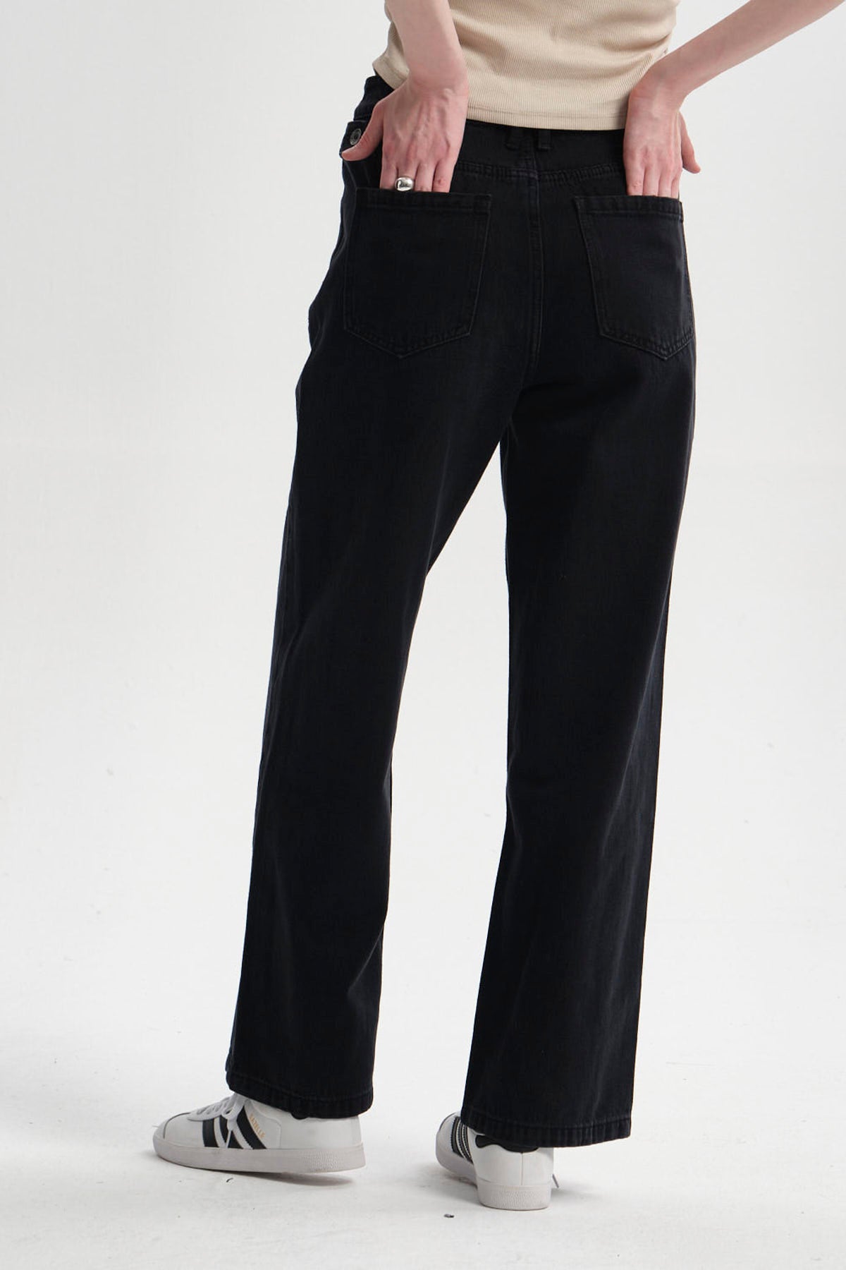 Jeans Mujer Ajuste Cintura Negro