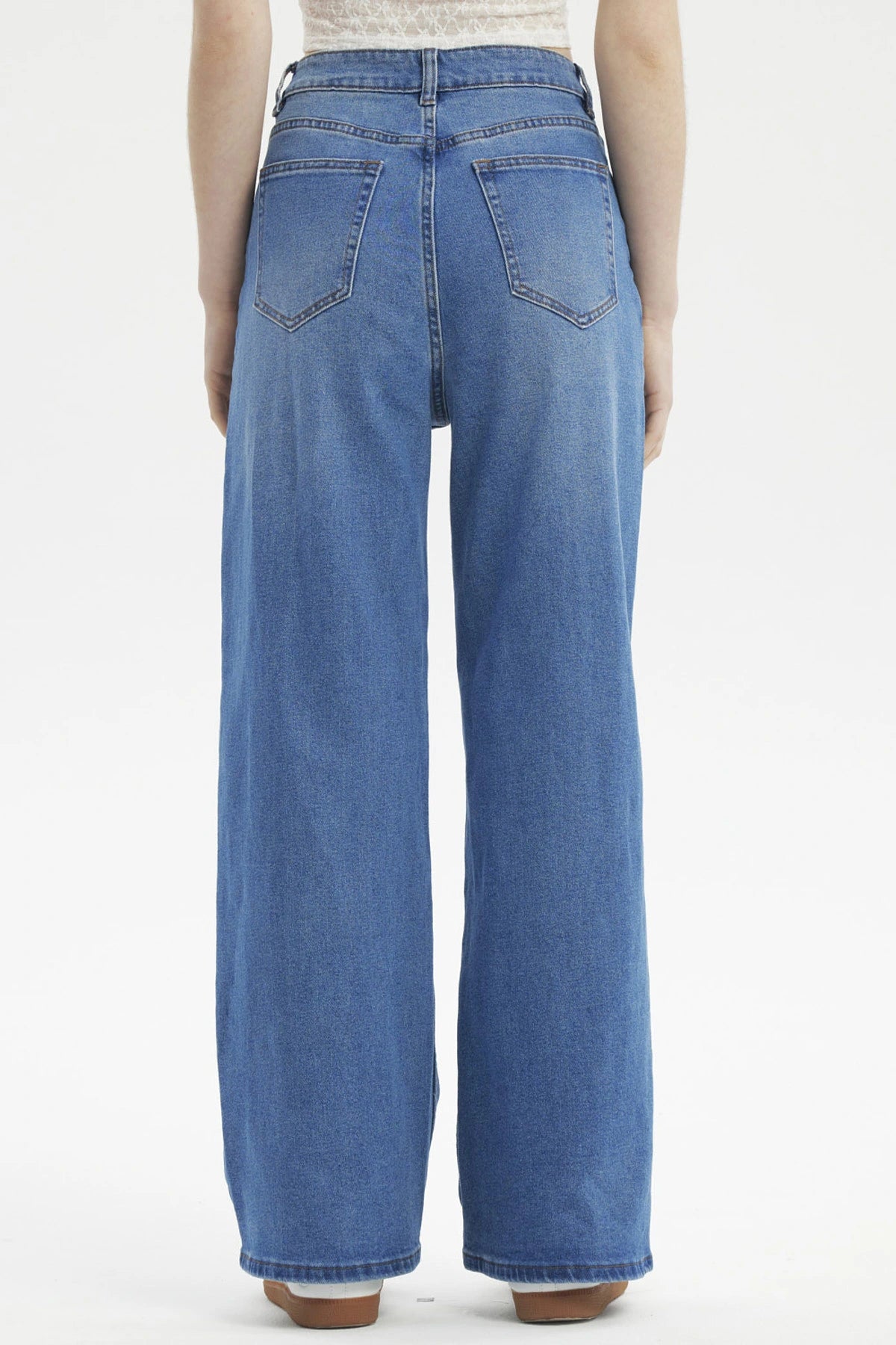 Jeans baggy azul para mujer de corte holgado y tiro alto prenda lisa sin estampado ideal para un look casual