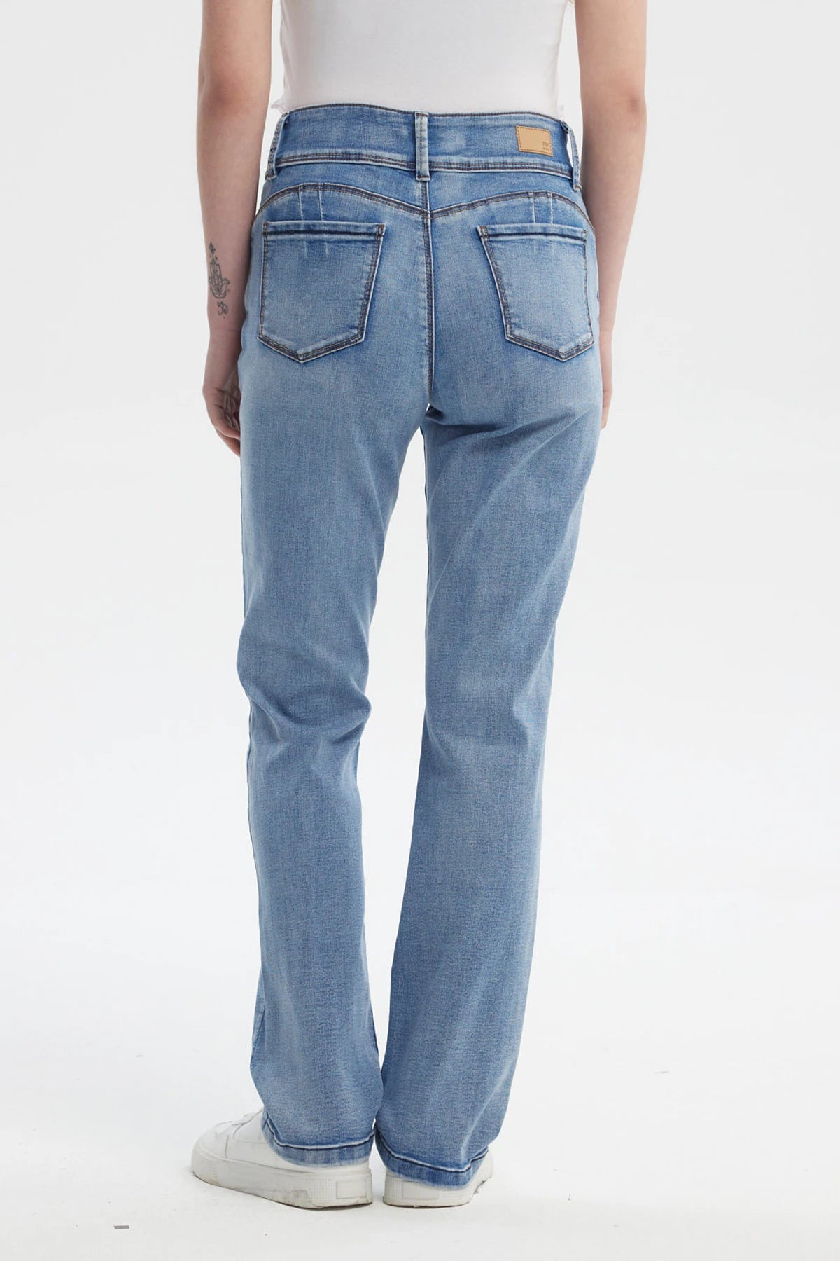 Jeans Mujer Flo Calce Recto Azul