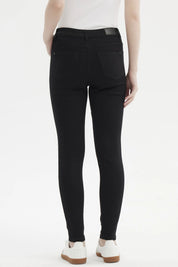 Jeans Mujer Super Skinny Emilia Negro
