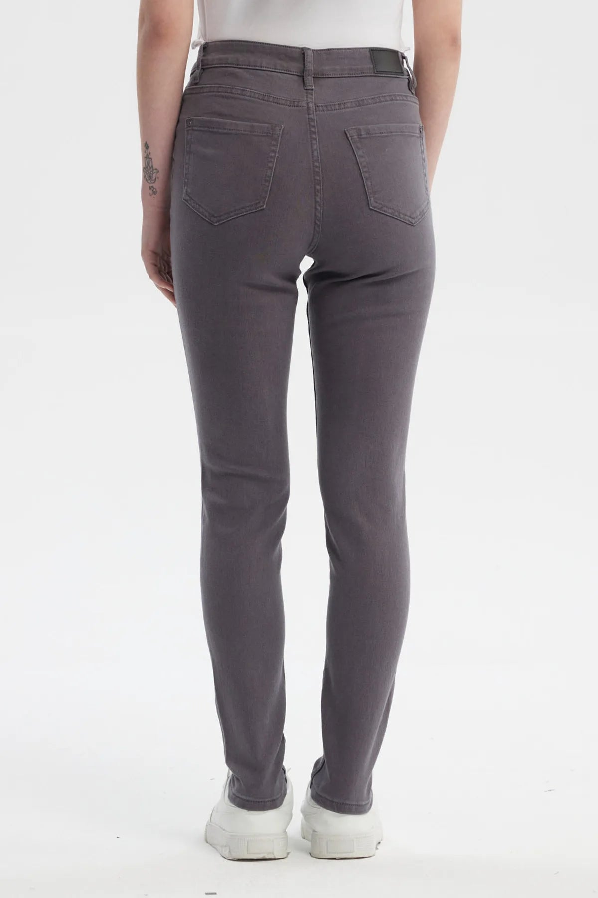 Jeans Mujer Super Skinny Emilia Gris