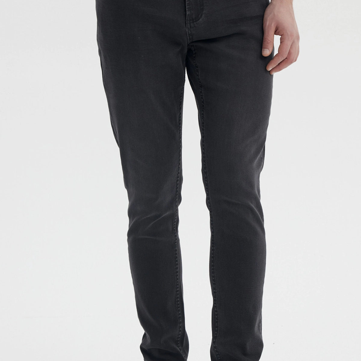 Jeans skinny negros para hombre de estilo clásico sin estampa con ajuste moderno y tejido suave al tacto
