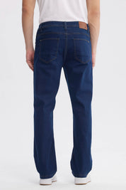 Jeans Hombre 605 Straight Azul Oscuro