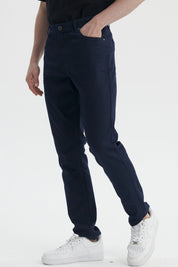 Jeans Hombre Slim Color Azul Marino