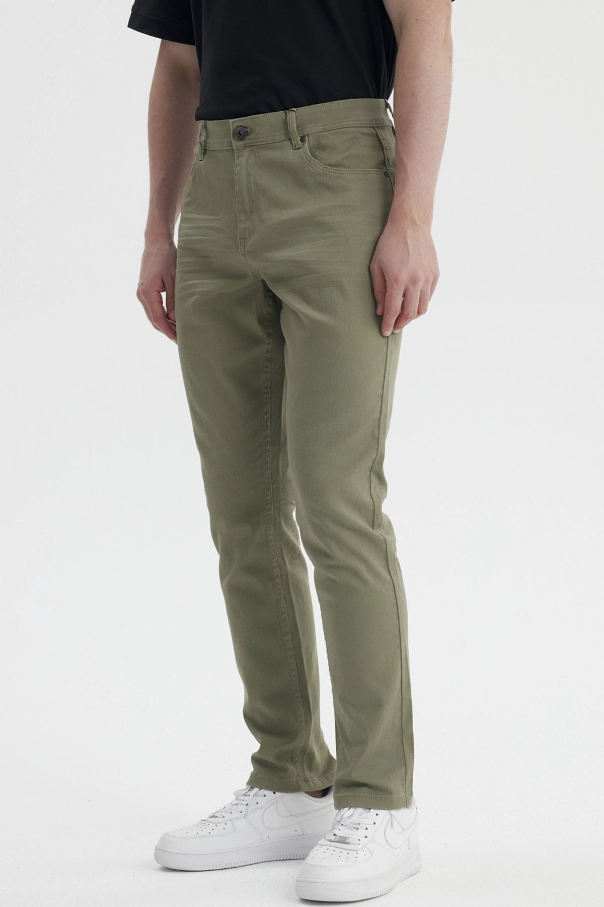Jeans Hombre Slim Color Verde Militar