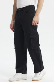 Jeans baggy multicargo negro para hombre con bolsillos laterales grandes y diseño liso ideal para un estilo urbano casual