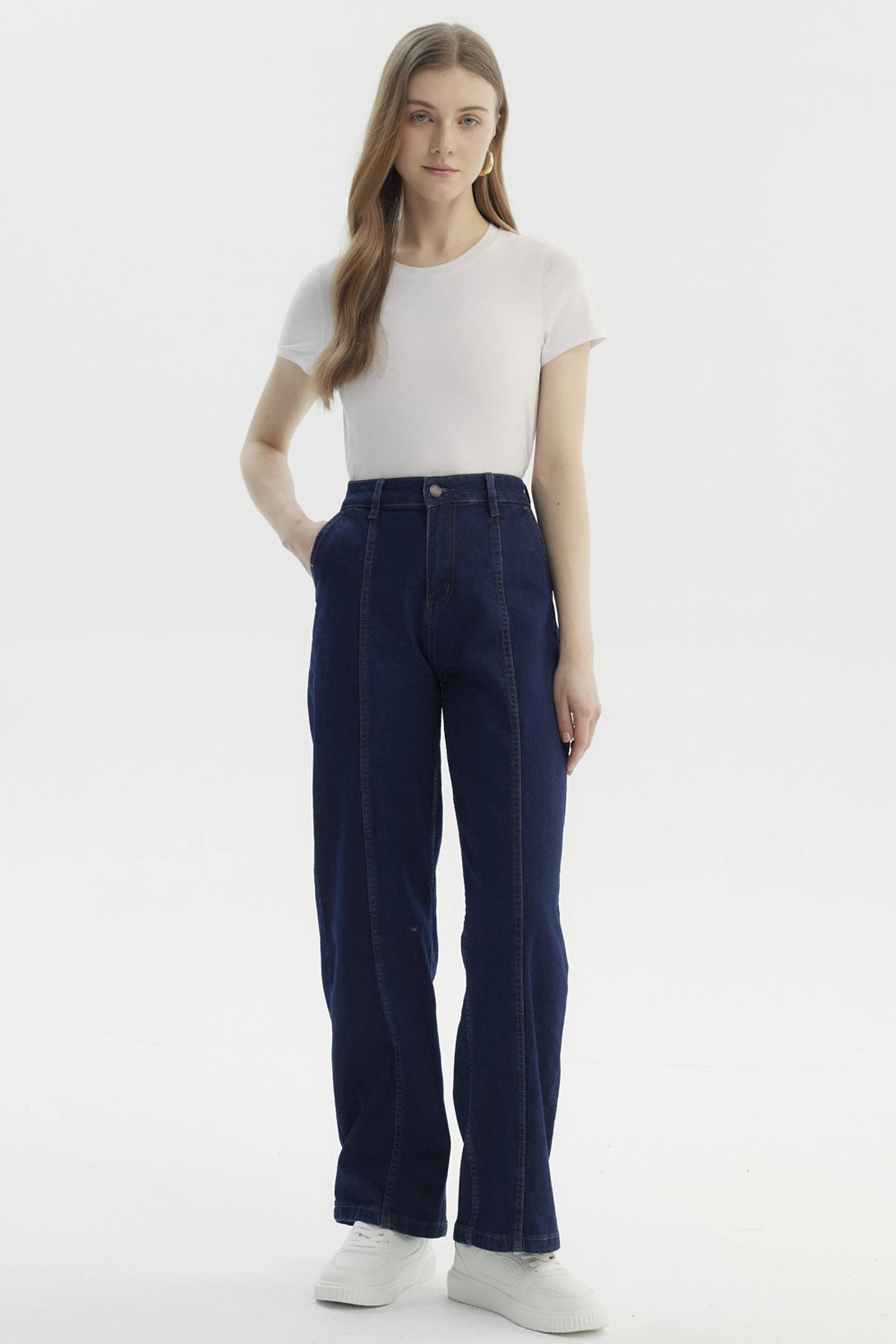 Jeans Mujer Calce Recto Azul Oscuro