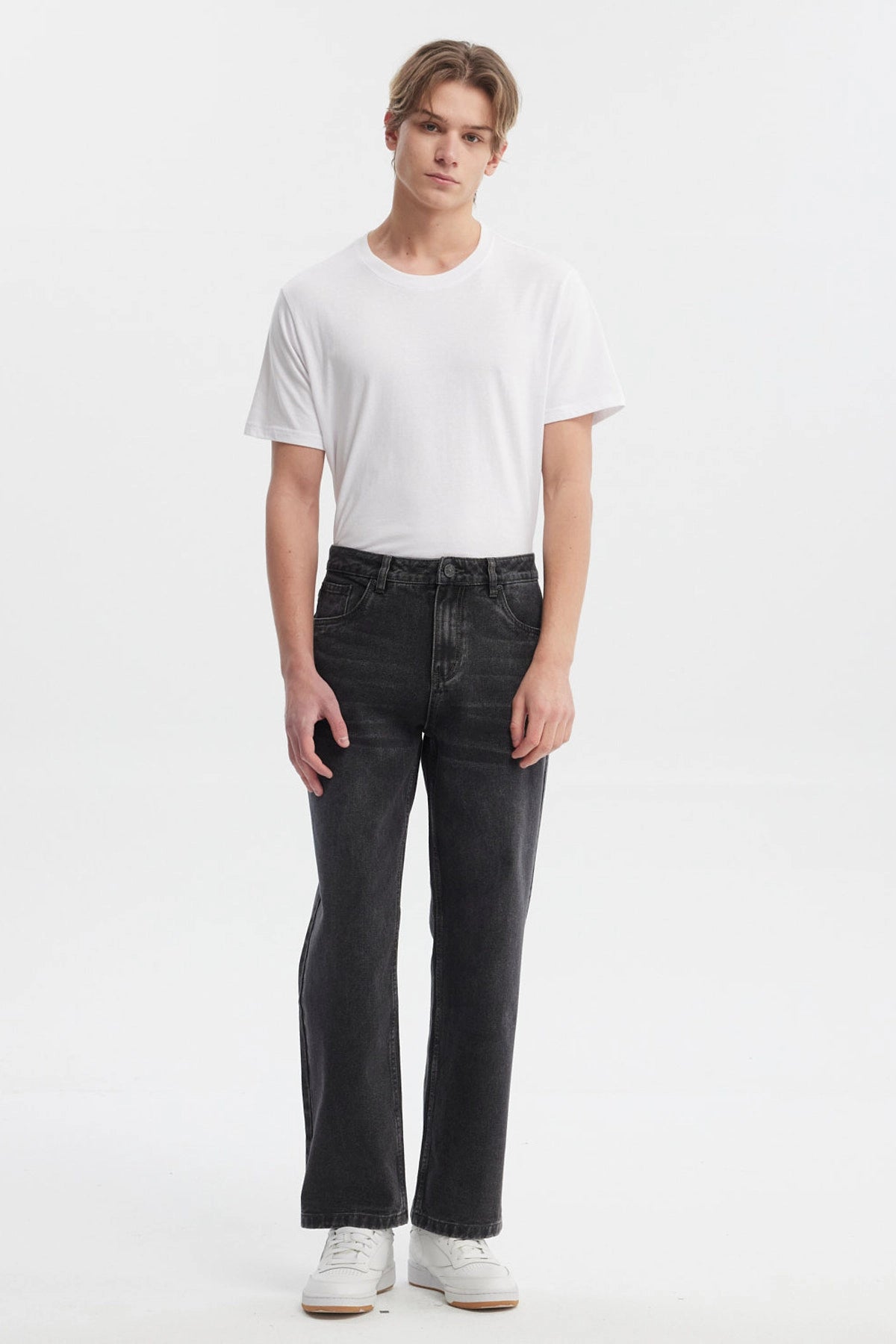 Jeans Hombre Straight Gris