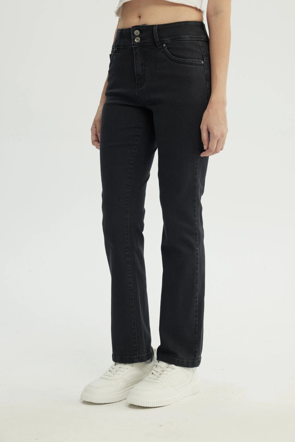 Jeans Mujer Calce Recto Negro