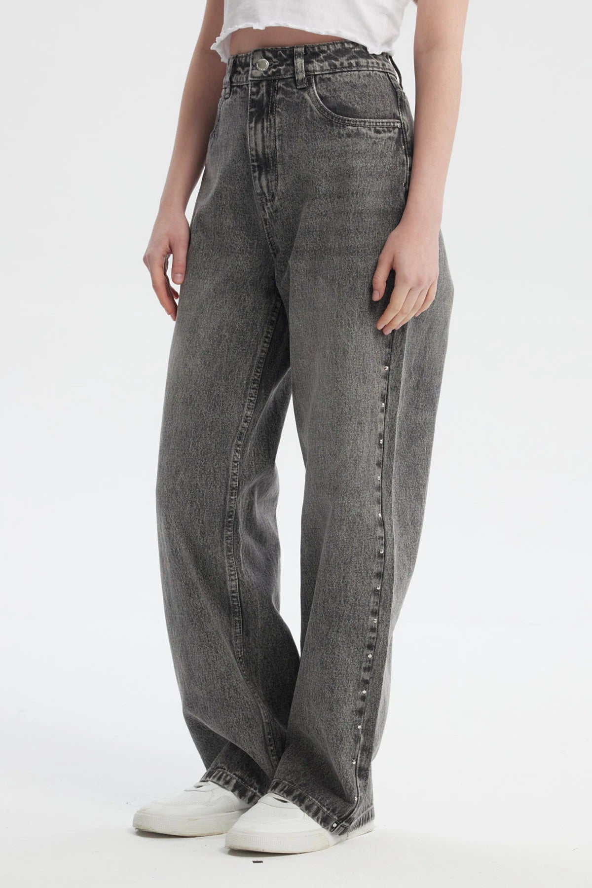 Jeans Mujer Calce Recto Gris