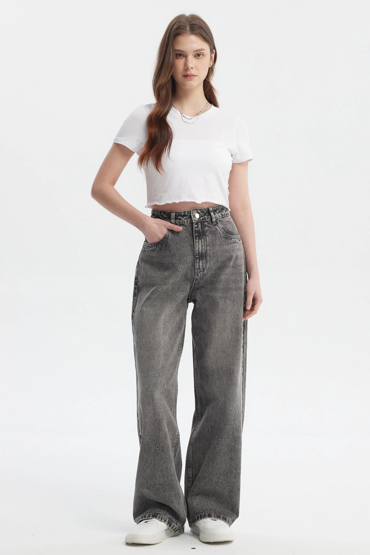 Jeans Mujer Calce Recto Gris