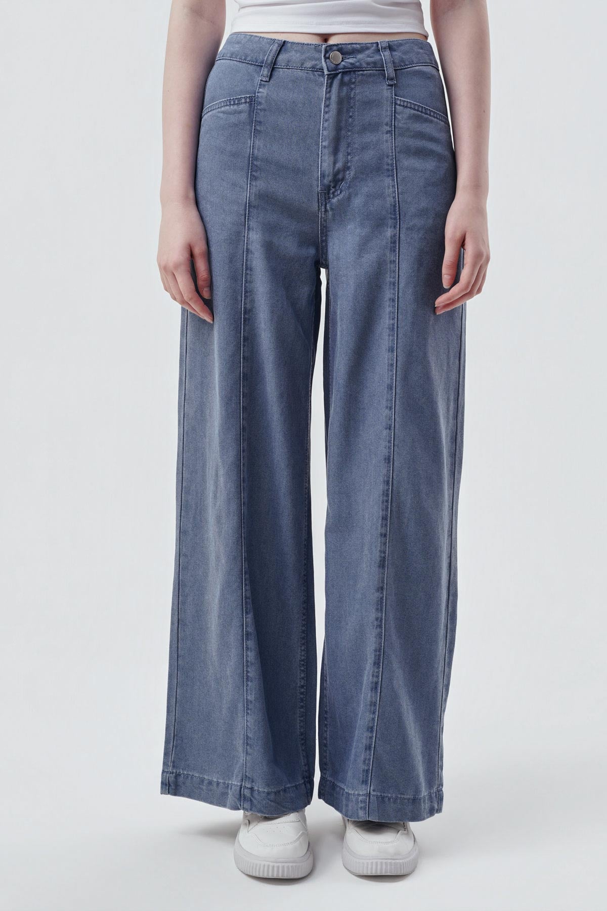 Jeans Mujer Calce Recto Azul Claro