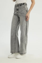 Jeans Mujer Calce Recto Gris