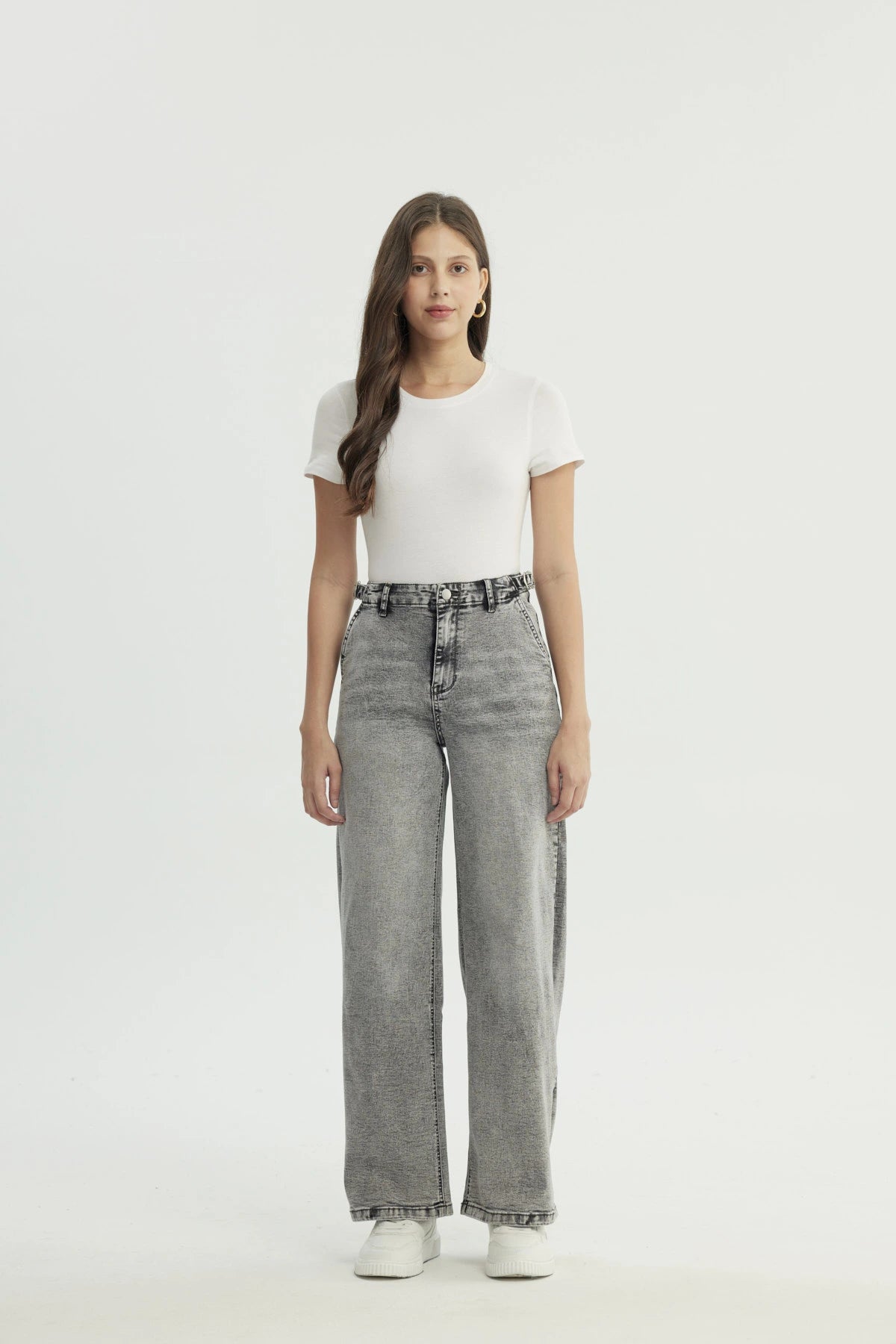 Jeans Mujer Calce Recto Gris
