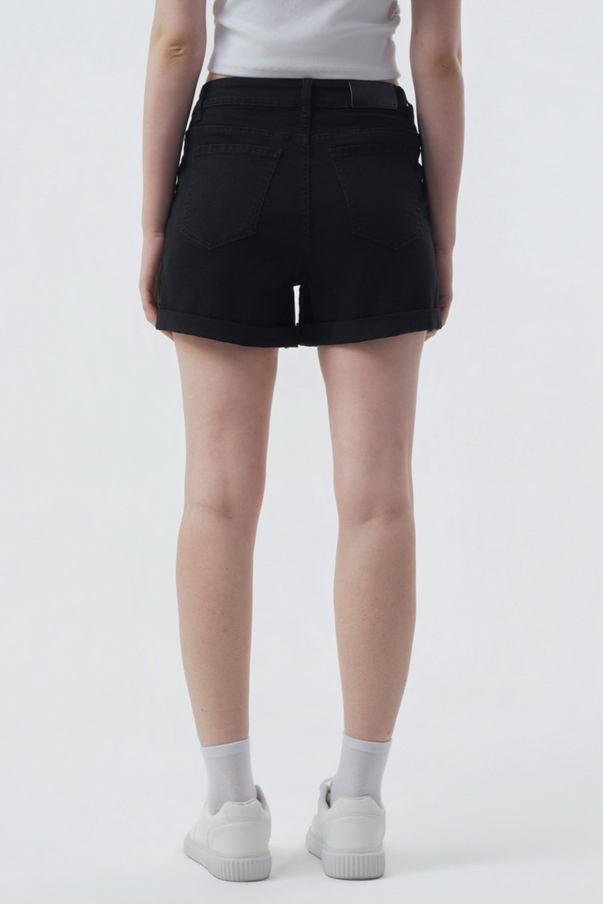 Short Mom Mujer Negro