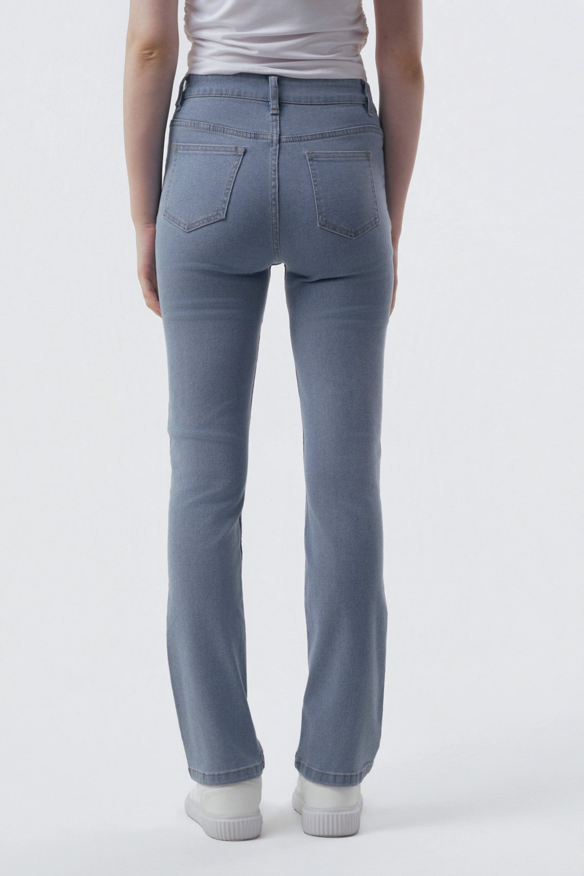 Jeans Slim Mujer Azul Claro