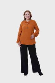 Blusa Mujer Con Plisado Camel