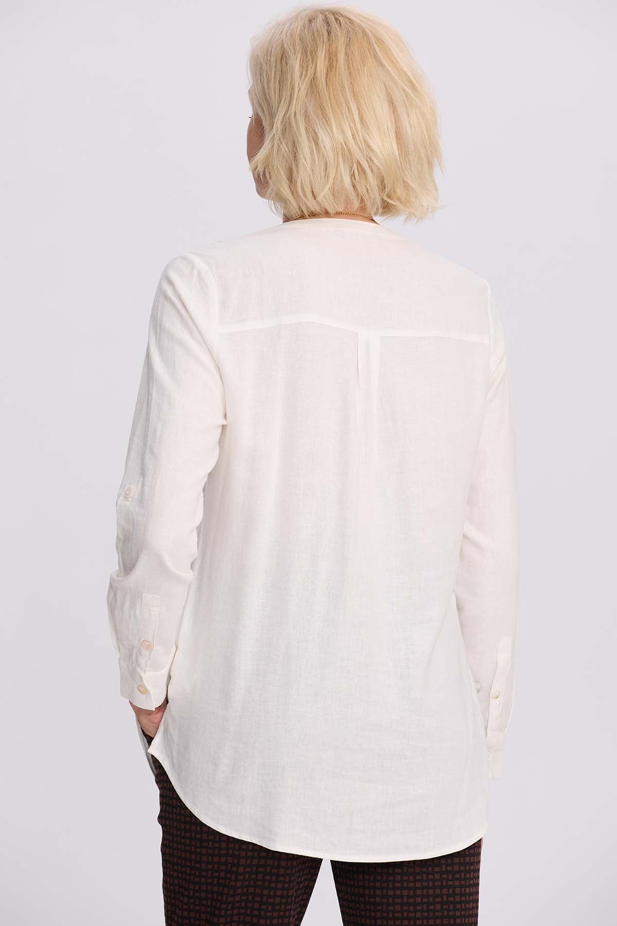 Blusa Mujer Lino Roll Up Con Botón Crudo